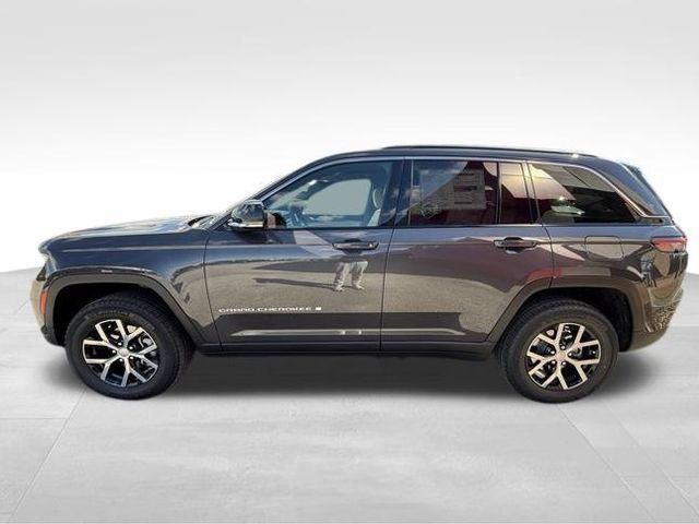new 2025 Jeep Grand Cherokee car, priced at $36,755