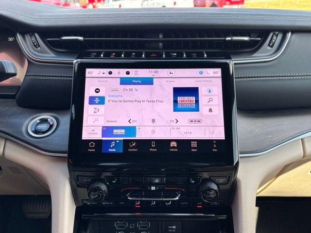 new 2025 Jeep Grand Cherokee car, priced at $36,755