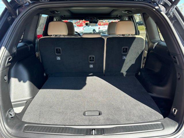 new 2025 Jeep Grand Cherokee car, priced at $36,755