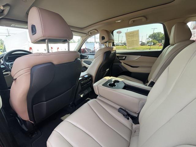used 2022 Acura MDX car, priced at $31,997