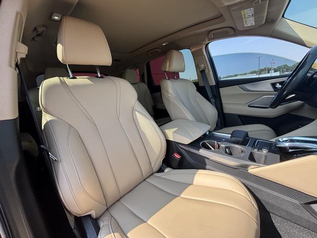 used 2022 Acura MDX car, priced at $31,997