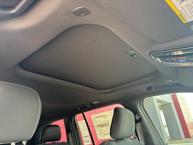 new 2025 Jeep Grand Cherokee car, priced at $31,114