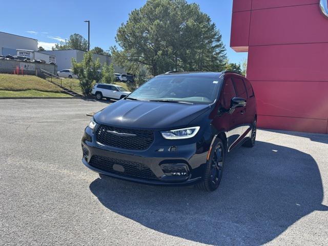 new 2026 Chrysler Pacifica car, priced at $54,110
