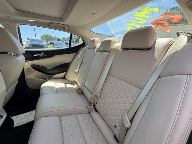 used 2022 Nissan Maxima car, priced at $34,497