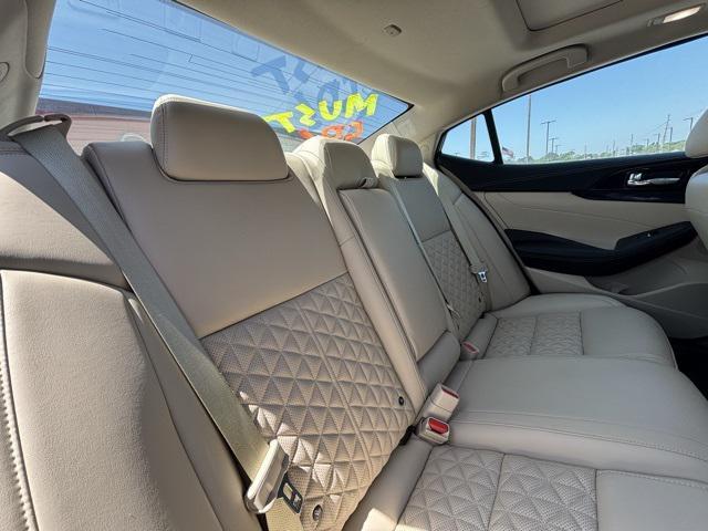 used 2022 Nissan Maxima car, priced at $34,497