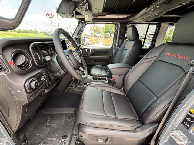 new 2025 Jeep Wrangler car, priced at $69,749
