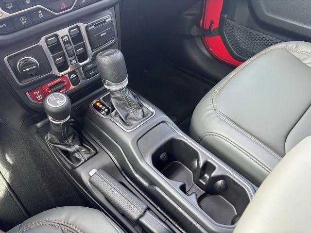 new 2025 Jeep Gladiator car, priced at $56,644