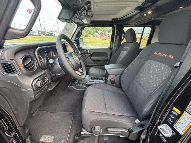 new 2025 Jeep Gladiator car, priced at $46,880