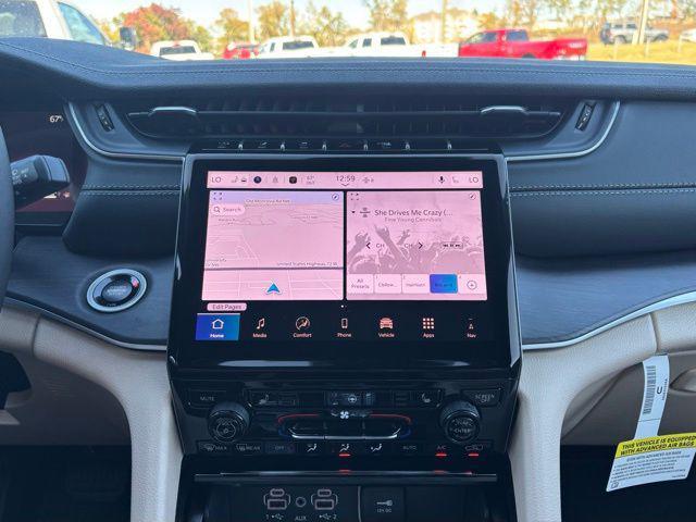 new 2025 Jeep Grand Cherokee car, priced at $36,240