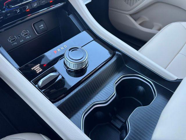 new 2025 Jeep Grand Cherokee car, priced at $36,240