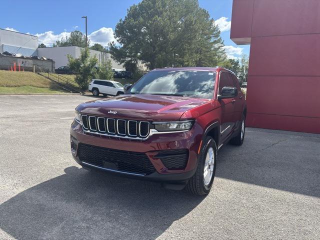 new 2025 Jeep Grand Cherokee car, priced at $34,114