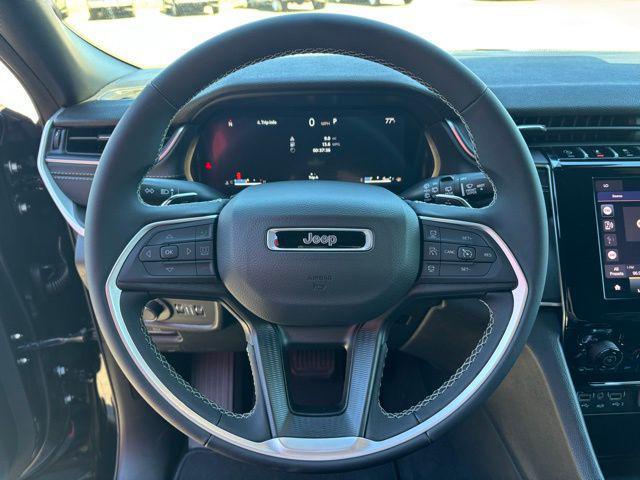 new 2025 Jeep Grand Cherokee car, priced at $30,125