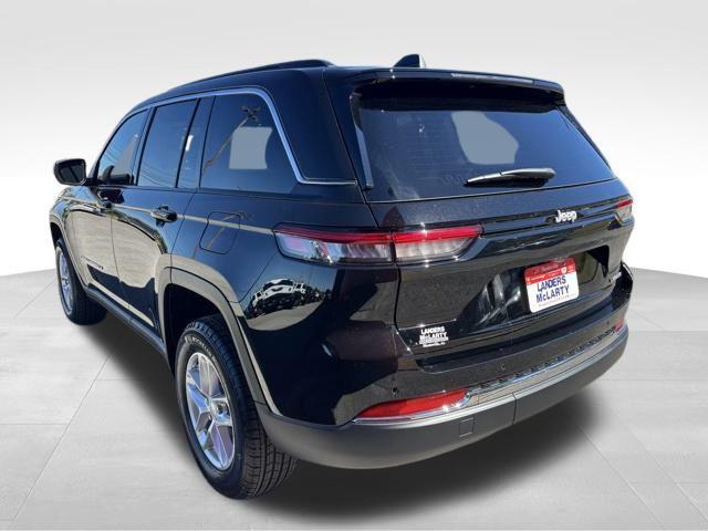 new 2025 Jeep Grand Cherokee car, priced at $30,125
