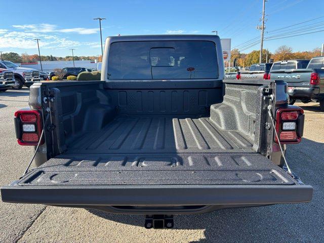 new 2026 Jeep Gladiator car, priced at $62,785