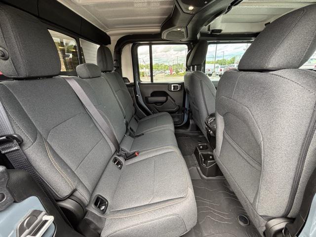 used 2024 Jeep Gladiator car, priced at $41,197