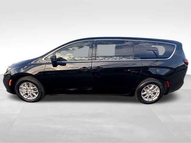 new 2026 Chrysler Pacifica car, priced at $41,640