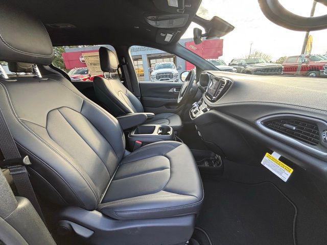 new 2026 Chrysler Pacifica car, priced at $41,640