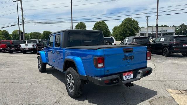 new 2024 Jeep Gladiator car, priced at $45,580