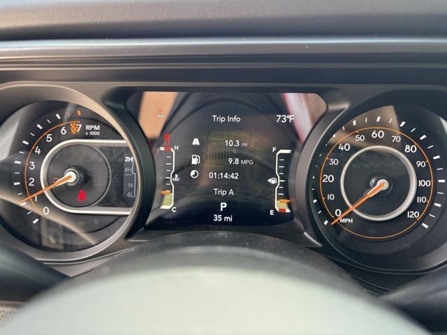 new 2025 Jeep Gladiator car, priced at $55,692