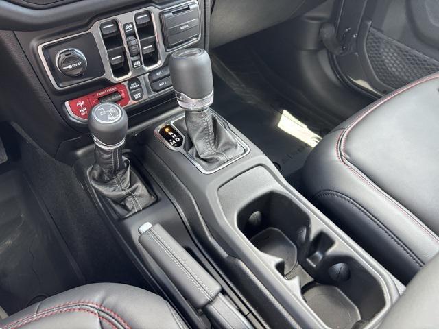 new 2025 Jeep Gladiator car, priced at $55,692