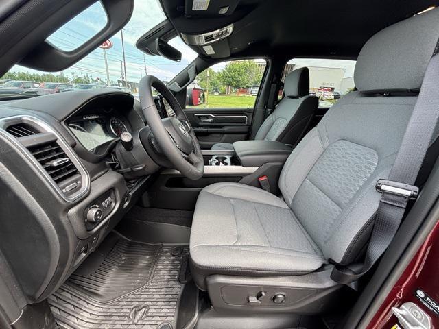 new 2025 Ram 1500 car, priced at $47,572