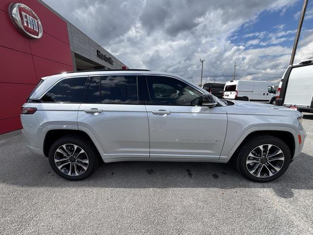 new 2025 Jeep Grand Cherokee car, priced at $59,174