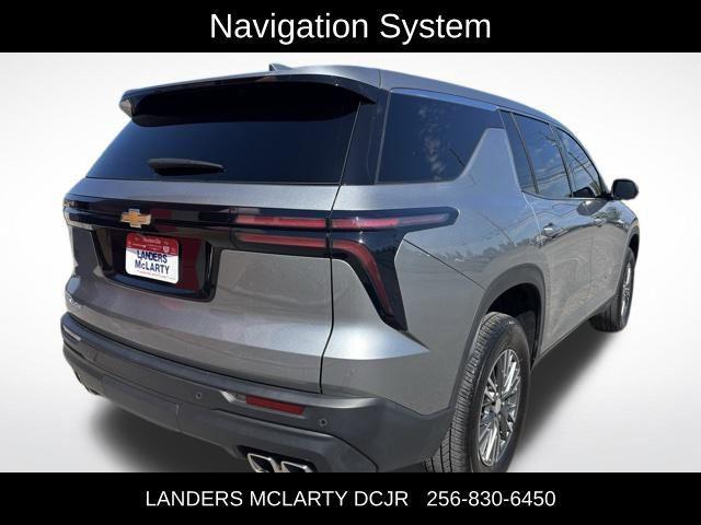 used 2024 Chevrolet Traverse car, priced at $33,997