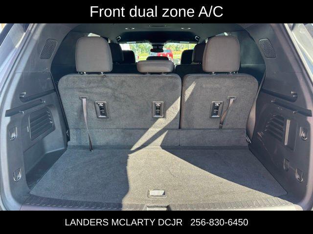 used 2024 Chevrolet Traverse car, priced at $33,997