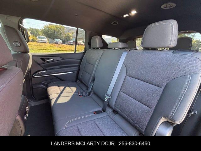 used 2024 Chevrolet Traverse car, priced at $33,997