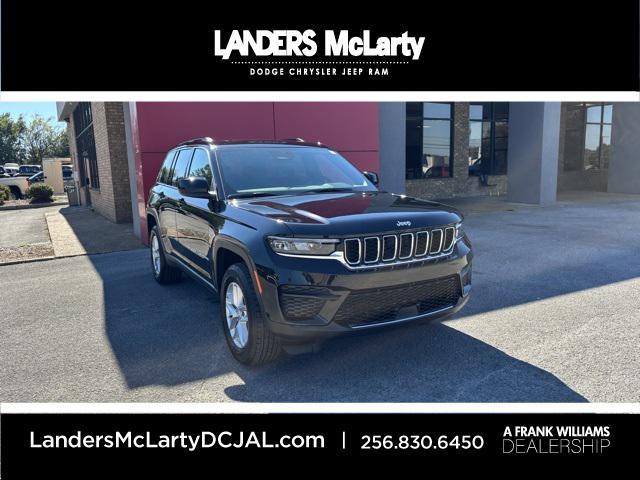 new 2025 Jeep Grand Cherokee car, priced at $36,915