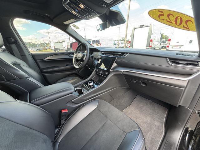 used 2025 Jeep Grand Cherokee L car, priced at $42,997