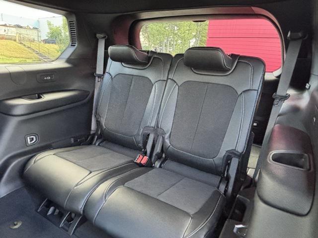 used 2025 Jeep Grand Cherokee L car, priced at $42,997