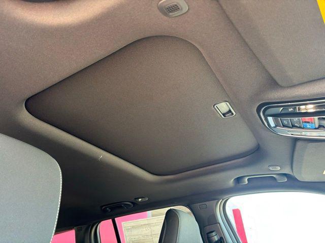 new 2025 Jeep Grand Cherokee car, priced at $34,415