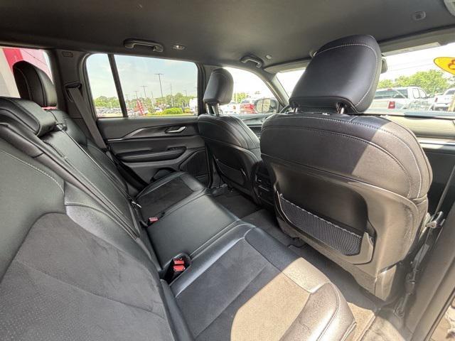 used 2023 Jeep Grand Cherokee car, priced at $34,497