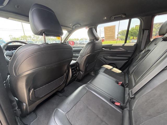 used 2023 Jeep Grand Cherokee car, priced at $34,497