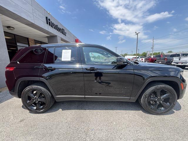 used 2023 Jeep Grand Cherokee car, priced at $34,497