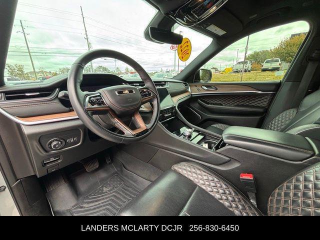 used 2022 Jeep Grand Cherokee car, priced at $40,997
