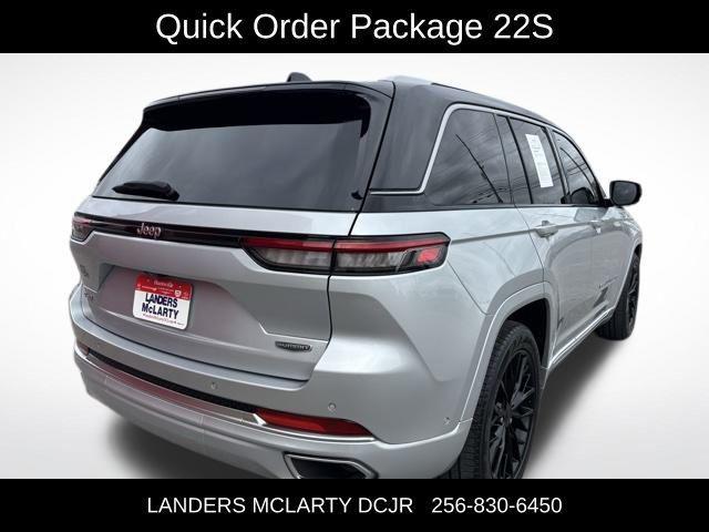 used 2022 Jeep Grand Cherokee car, priced at $40,997