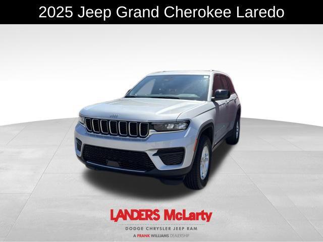 new 2025 Jeep Grand Cherokee car, priced at $29,369
