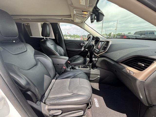 used 2016 Jeep Cherokee car, priced at $15,497
