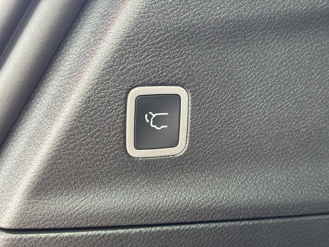 new 2026 Chrysler Pacifica car, priced at $41,985