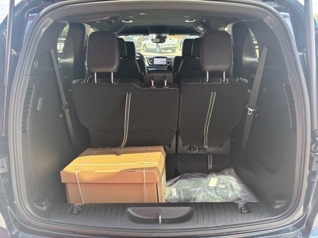 new 2025 Chrysler Pacifica car, priced at $43,022