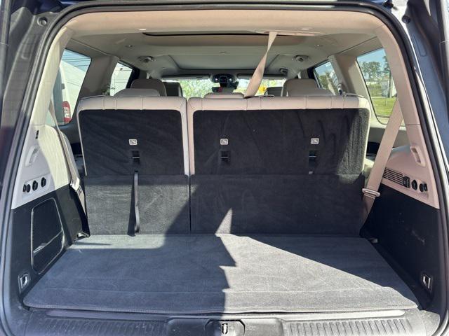 used 2024 Jeep Wagoneer car, priced at $52,997