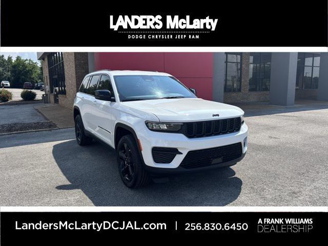 new 2025 Jeep Grand Cherokee car, priced at $38,129