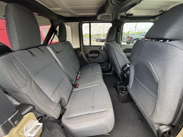 new 2025 Jeep Wrangler car, priced at $51,471