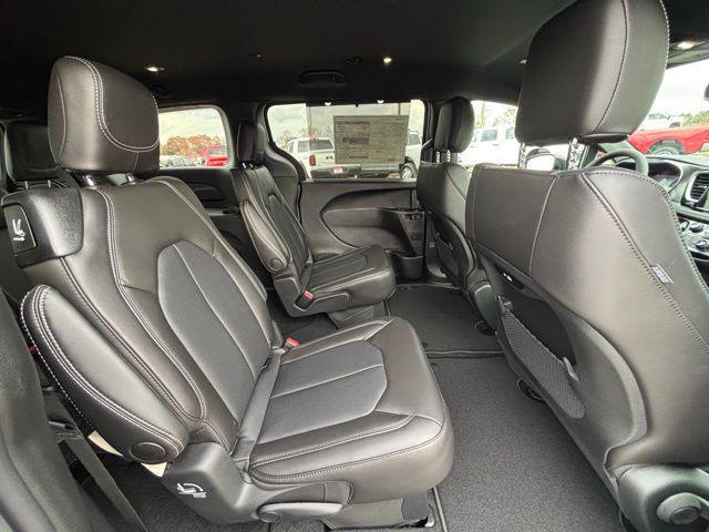 new 2026 Chrysler Pacifica car, priced at $42,135