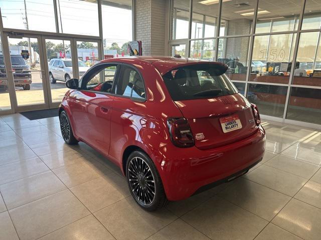 new 2024 FIAT 500e car, priced at $28,595