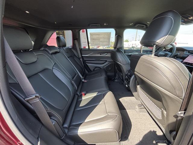 new 2025 Jeep Grand Cherokee car, priced at $35,439