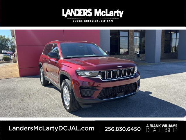 new 2025 Jeep Grand Cherokee car, priced at $35,670