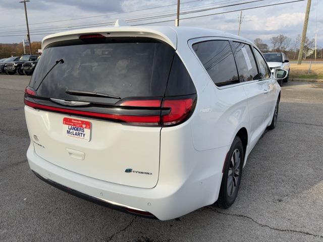 used 2022 Chrysler Pacifica Hybrid car, priced at $28,995